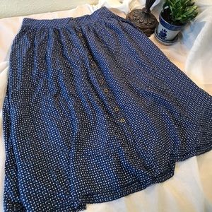 Ecote Skirt in blue and white. Size medium